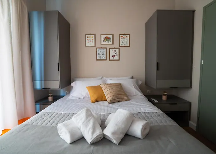 Nyx Guesthouse